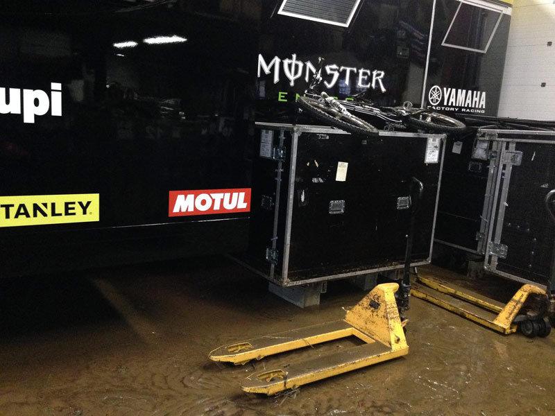 База команды Yamaha Tech 3 повреждена из-за наводнения