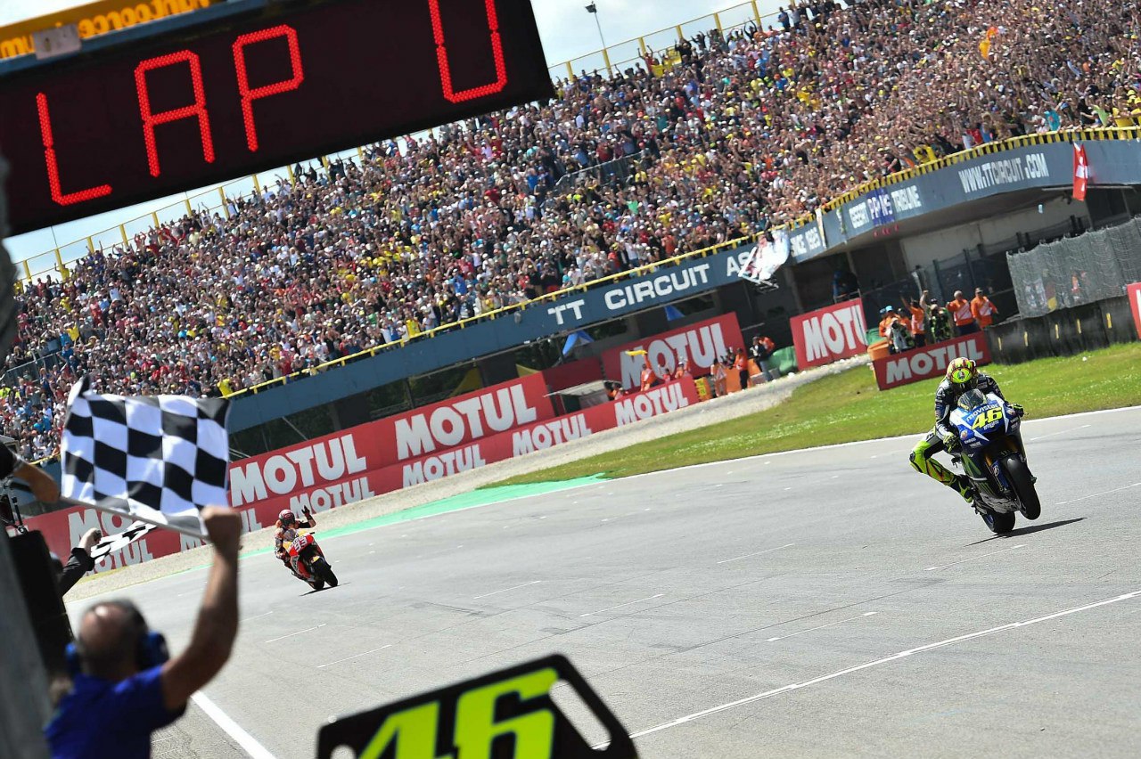 Инцидент Росси-Маркес (Ассен, 2015)