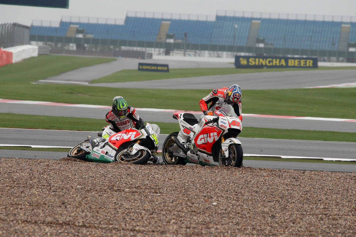 Инцидент Крачлоу-Миллер (Сильверстоун, 2015)