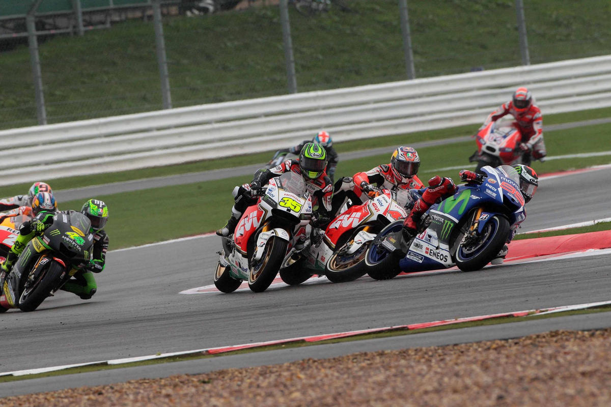 Инцидент Крачлоу-Миллер (Сильверстоун, 2015)