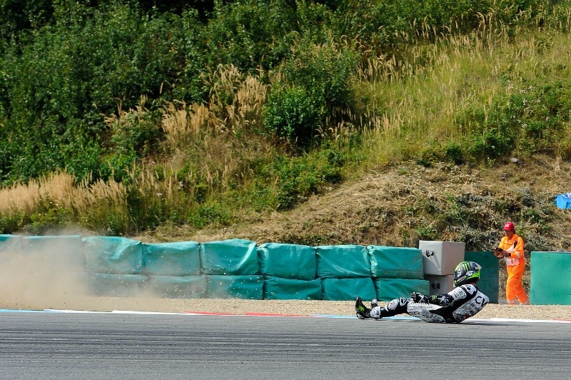 Кэл Крачлоу - падение, Гран-При Чехии, 2015, MotoGP