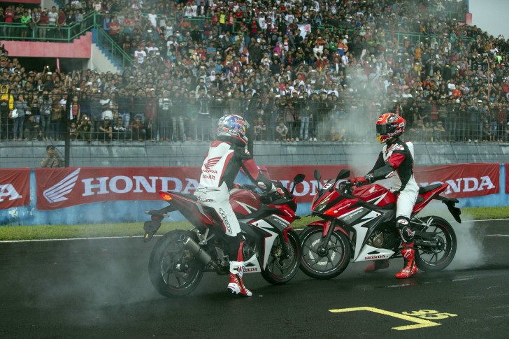 Педроса и Маркес (презентация Repsol Honda 2016)
