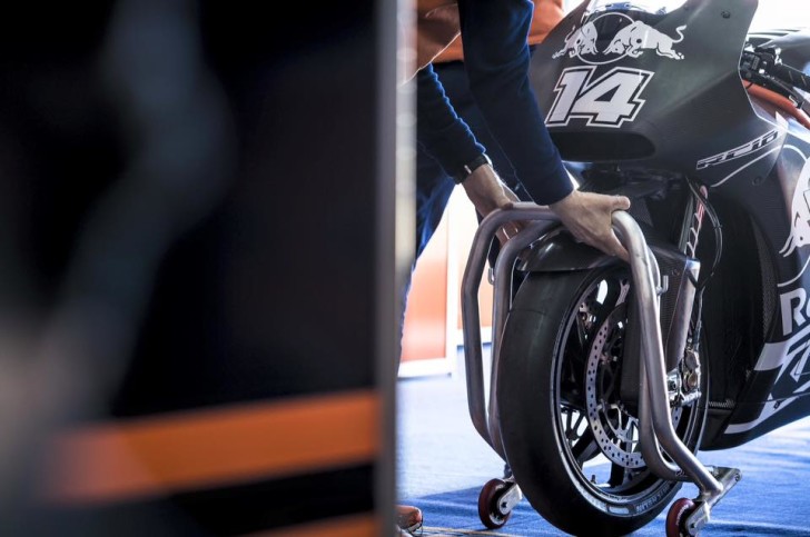 KTM RC16