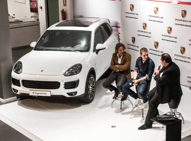 Лоренсо в Centro Porsche Barcelona