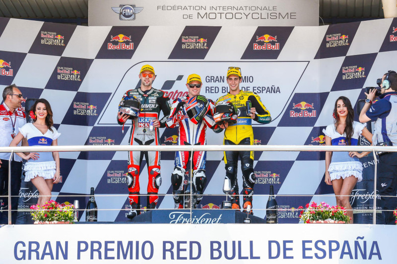 Сэм Лоус, Йонас Фольгер и Алекс Ринс - подиум Гран-При Испании 2016