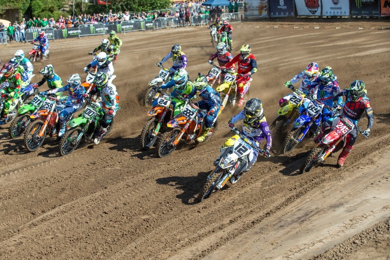 Старт гонки MXGP (2016)