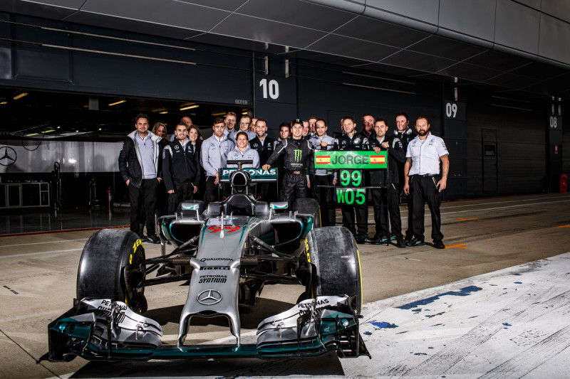 Хорхе Лоренсо протестировал формульный Mercedes