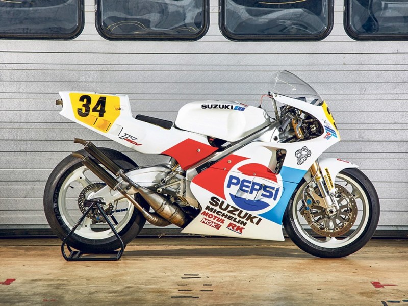 Suzuki RGV500 (1989)