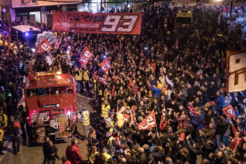 Марк Маркес отпраздновал свой чемпионский титул 2016