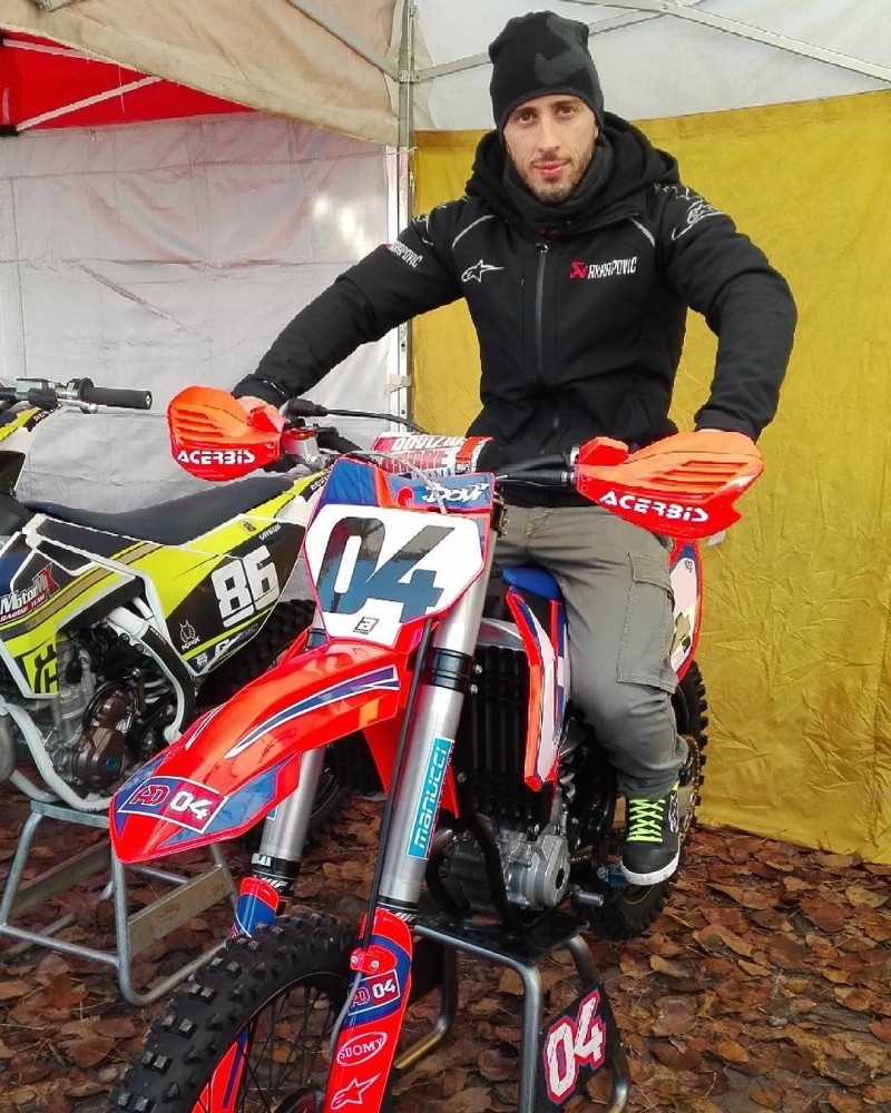 Андреа Довициозо