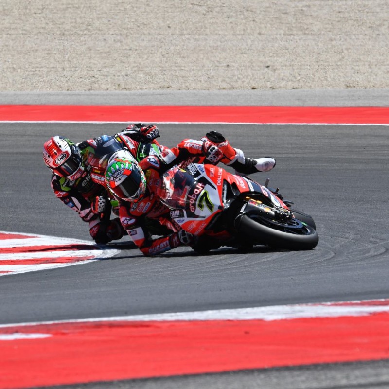 Авария Чаза Дэвиса в Мизано (WSBK, 2017)