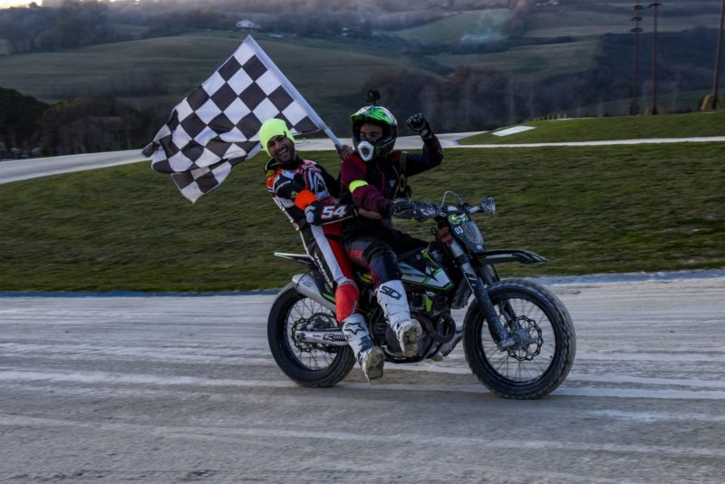 Морбиделли и Пазини выиграли La 100 km dei Campioni 2017