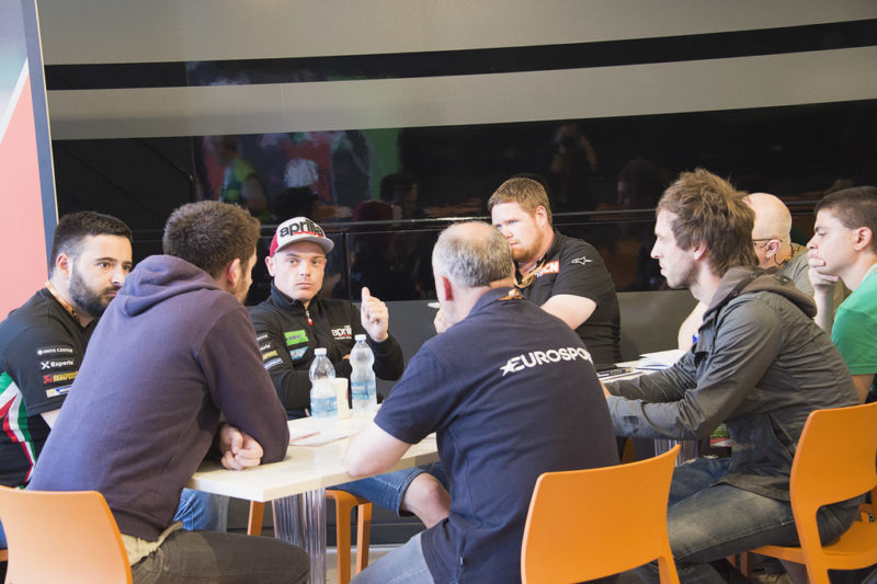 Сэм Лоус обсуждает разрыв с Aprilia Gresini (Ред Булл Ринг, 2017)