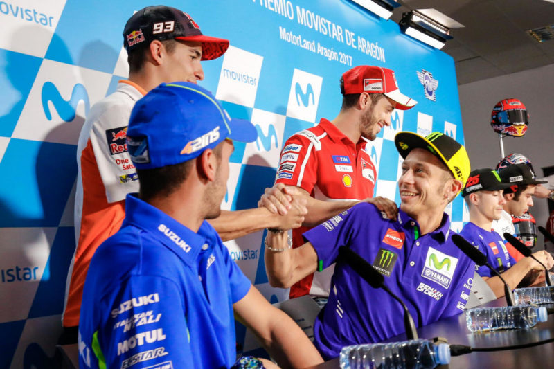 Маркес и Росси на пресс-конференции (Арагон, 2017)