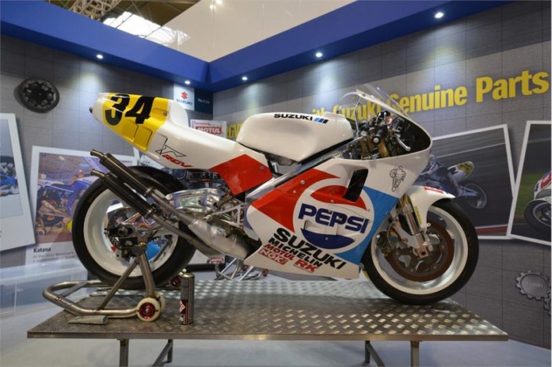 1989 Suzuki RGV500