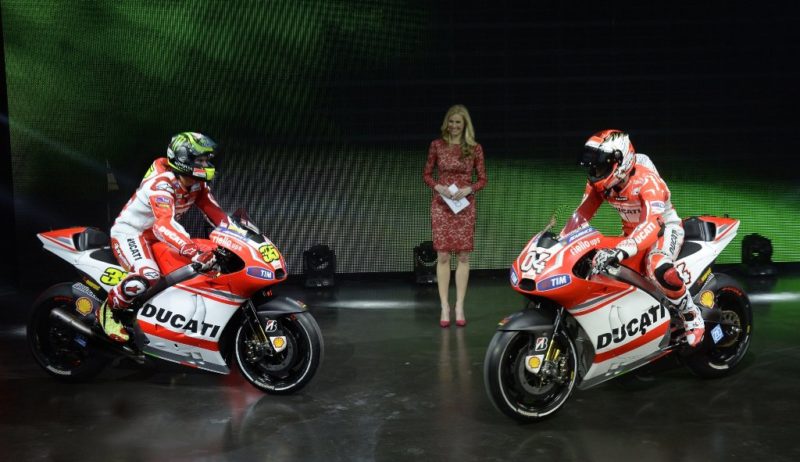 Крачлоу и Довициозо на презентации Ducati Team 2014