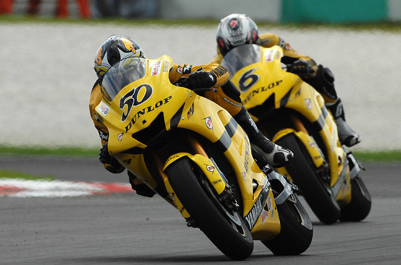 Гвинтоли и Тамада - пилоты Yamaha Tech 3 (MotoGP 2007)