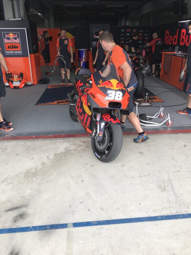 Аэрообтекатель КТМ (тесты MotoGP 2018 в Таиланде)