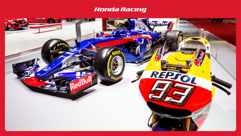 Toro Rosso STR13 и Honda RC213V на автошоу в Женеве 2018