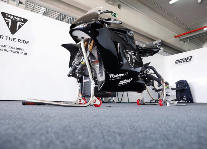 Тесты мотоцикла Triumph Moto2 (Арагон, 2018)