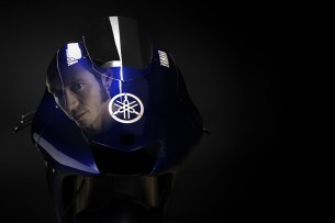 Валенино Росси и Хорхе Лоренцо представляют...