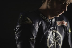 Валенино Росси и Хорхе Лоренцо представляют...