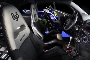 Презентация мотоцикла Yamaha M1 MotoGP 2015 года