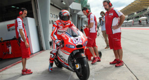 Андреа Довициозо, Ducati Team, MotoGP 2015