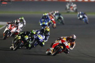 Старт MotoGP Гран-При Катара 2015