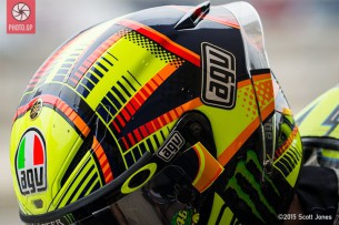 Фотографии шлемов гонщиков чемпионата мира MotoGP