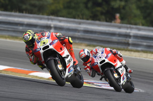 Ианноне и Довицозо, Гран-При Чехии, MotoGP 2015