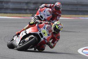 Ианноне и Довицозо, Гран-При Чехии, MotoGP 2015