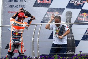 Маркес и Накамото