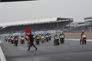 Гонка MotoGP Гран-При Великобритании 2015