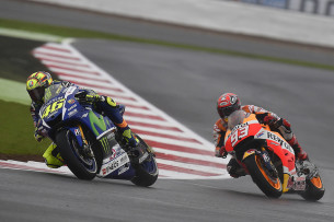 Валентино Росси м Марк Маркес