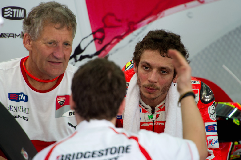 Берджес и Росси (2012)