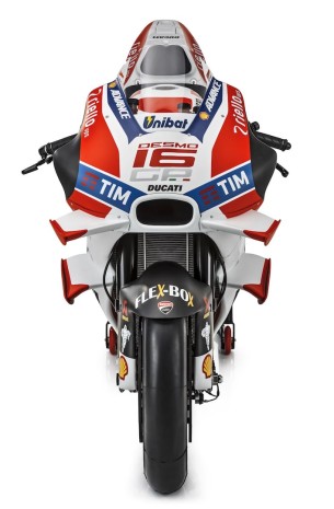 Ducati Desmosedici GP 2016 с крыльями