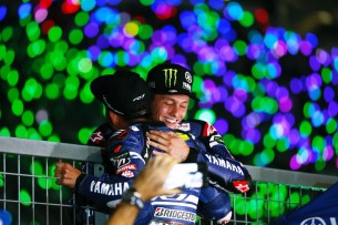 Накасуга и ван дер Марк на Suzuka 8-Hours 2017