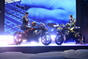 Виньялес и Росси на презентации Movistar Yamaha 2018