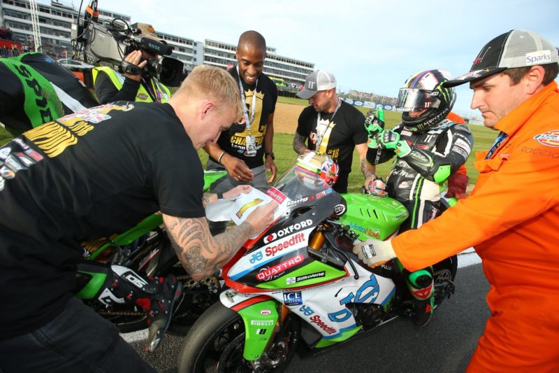Леон Хэзлам - чемпион British Superbike 2018