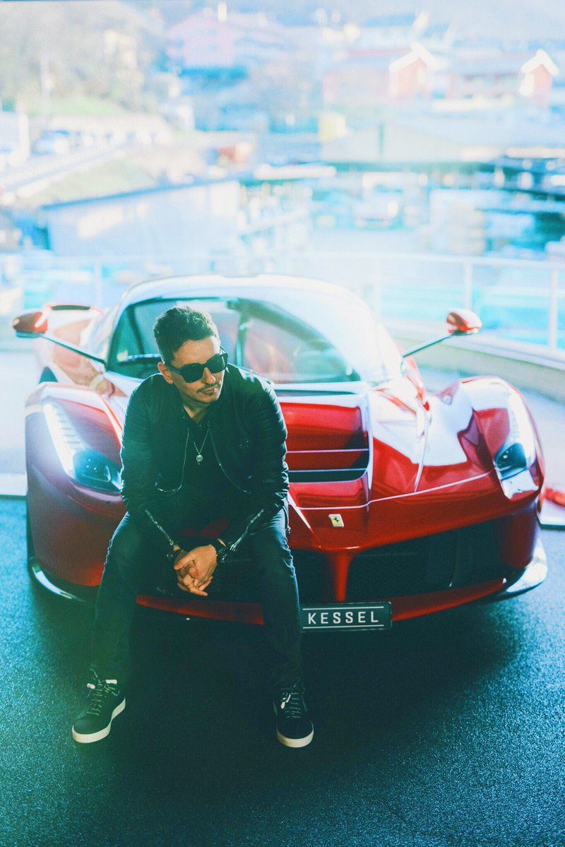 Хорхе Лоренсо и Ferrari LaFerrari