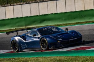 Росси готовится к 12-часовой гонке на Ferrari