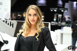 горячие девчонки на мотоциклах