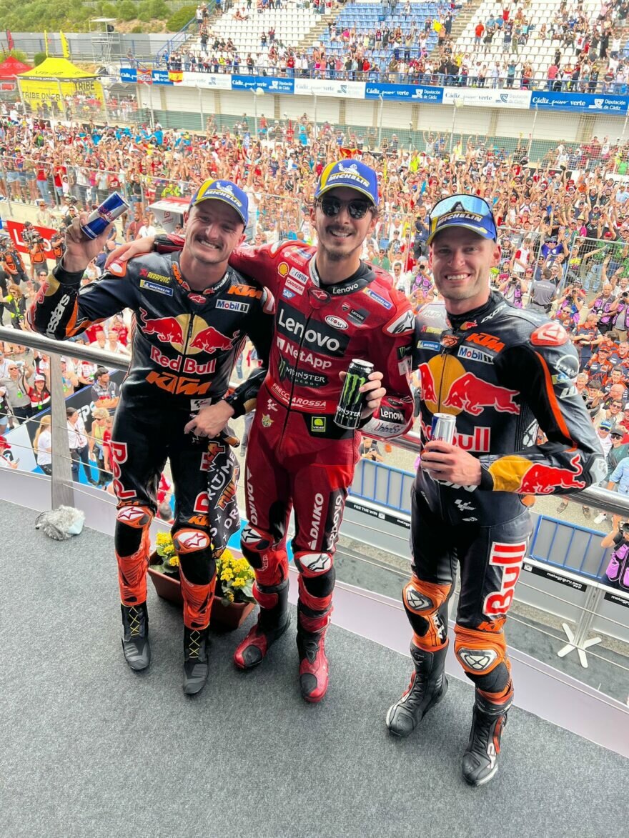 Подиум MotoGP ГП Испании 2023: Миллер, Баньяйя и Биндер