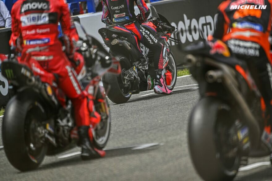 старт, резина, Алейш Эспаргаро, Педроса