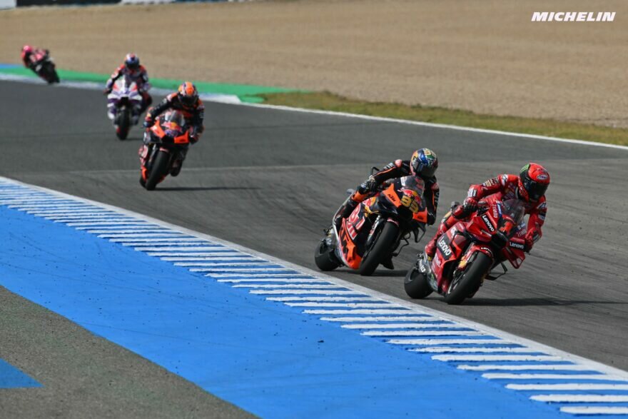 Биндер (KTM) и Баньяйя (Ducati)