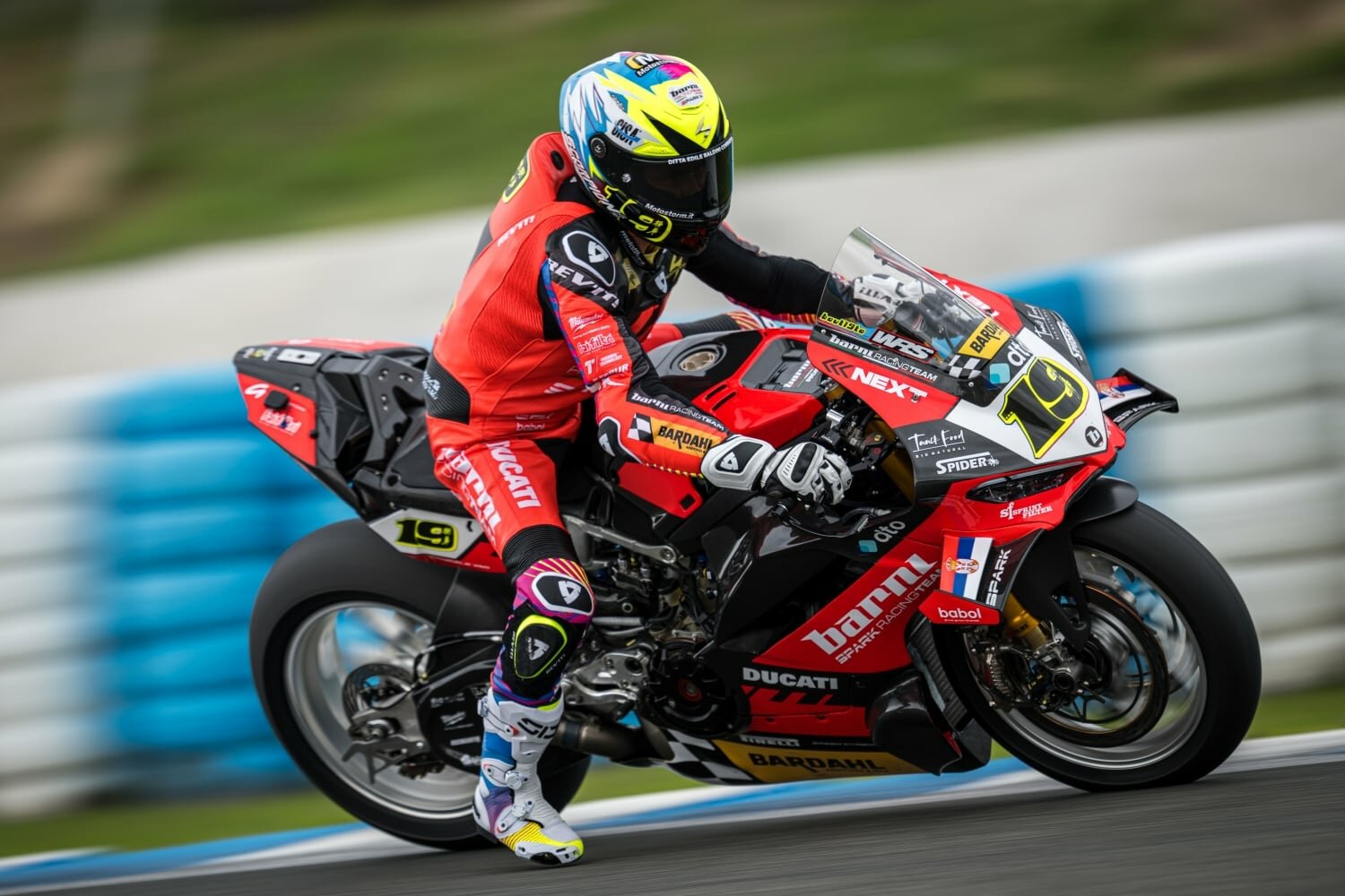 Баутиста станет ещё тяжелее: 8,5 кг балласта на его Ducati!