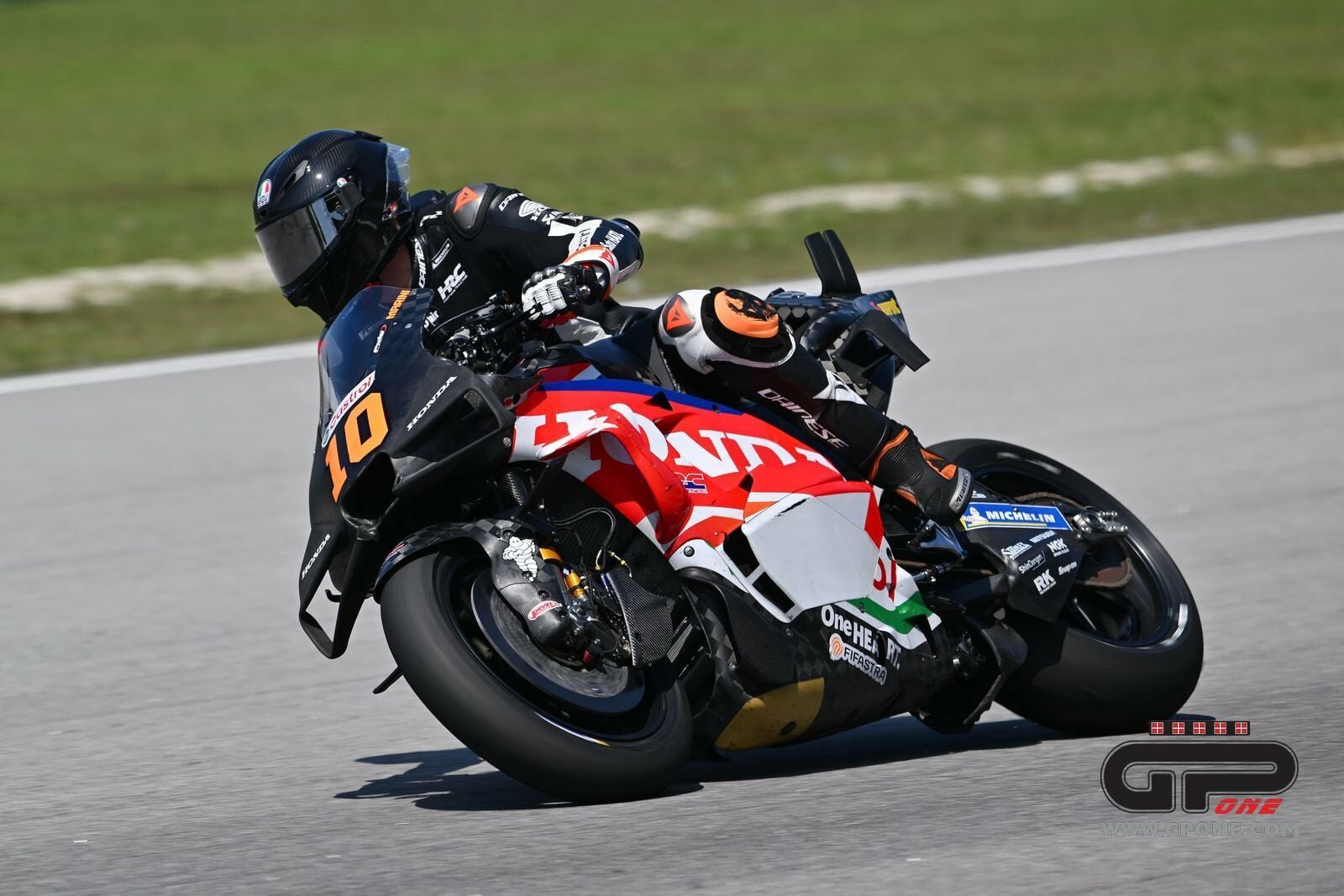 Марини: «Нам ещё чего-то не хватает, чтобы сократить отставание, но мы оптимистичны»