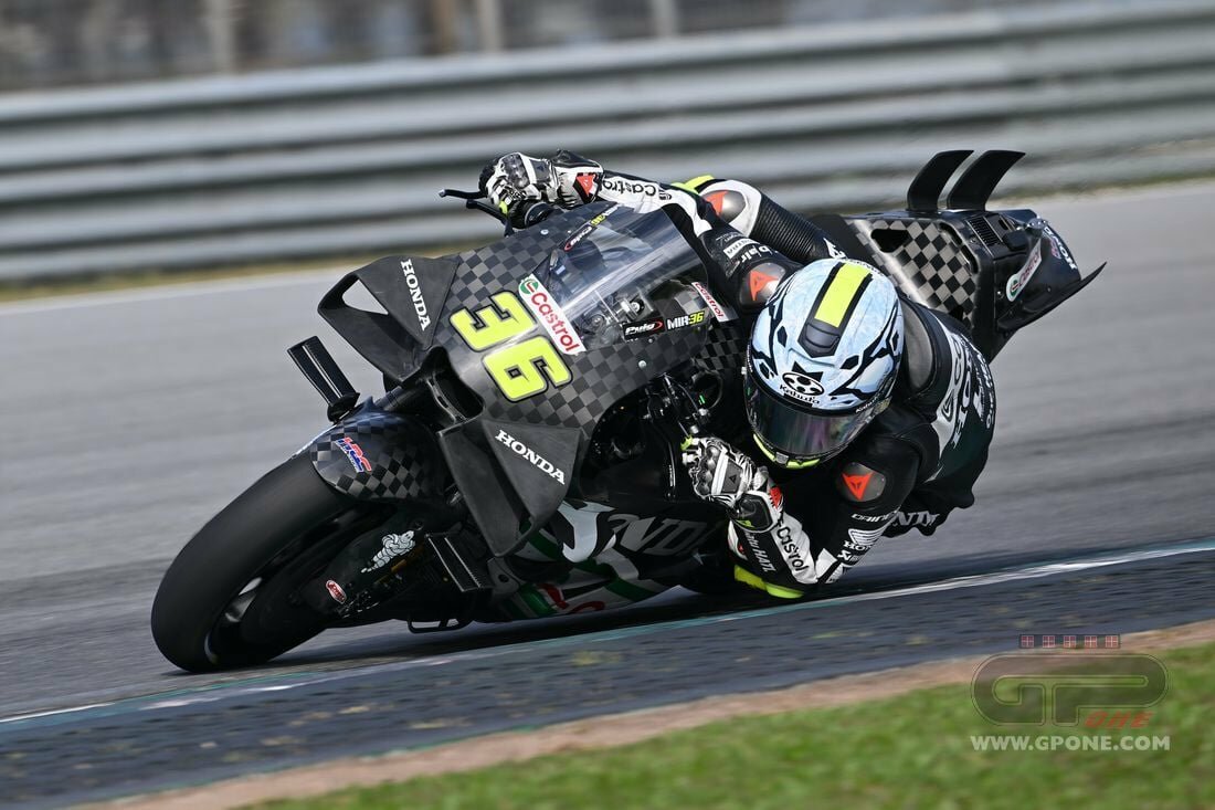 Тесты в Сепанге: Мир блистает на Honda до дождя, Yamaha отказывается от Дня 2