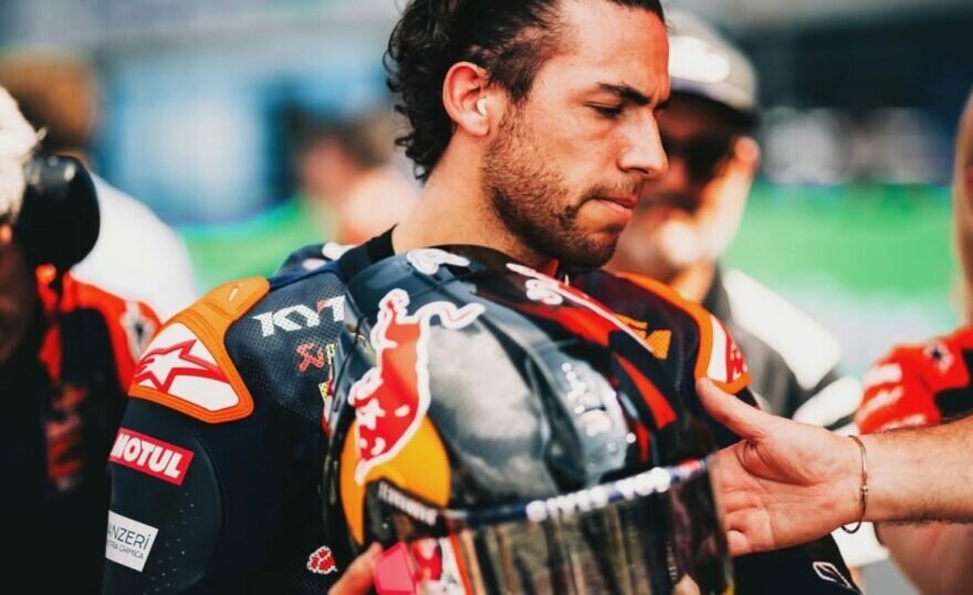 Энеа Бастианини bastianini-viso-1772362807